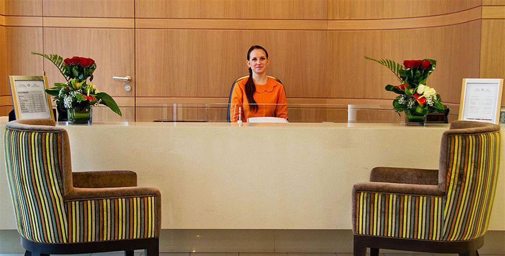 Oaks Liwa Executive Suites Abu Dhabi Esterno foto